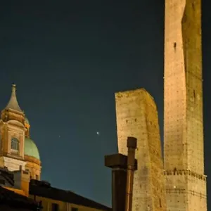 Yawhome , Bologna Italien