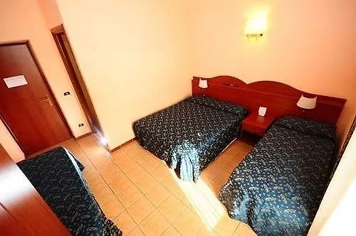 Gasthuis Termini Station Rooms Rome