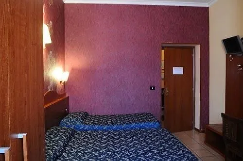 Termini Station Rooms Roma 3*,